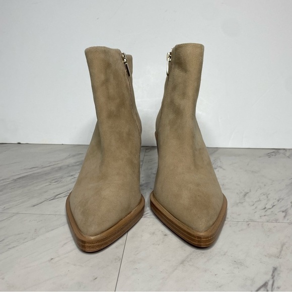 Vince Camuto Rinvalla Tan Suede Bootie 8M - Picture 2 of 14